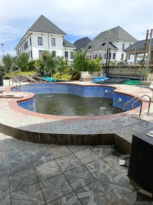 Furnished 7bdrm Mansion in Private Estate Eleko for sale