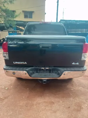 Toyota Tundra Double Cab 4x2 4.6L V8 2013 Black