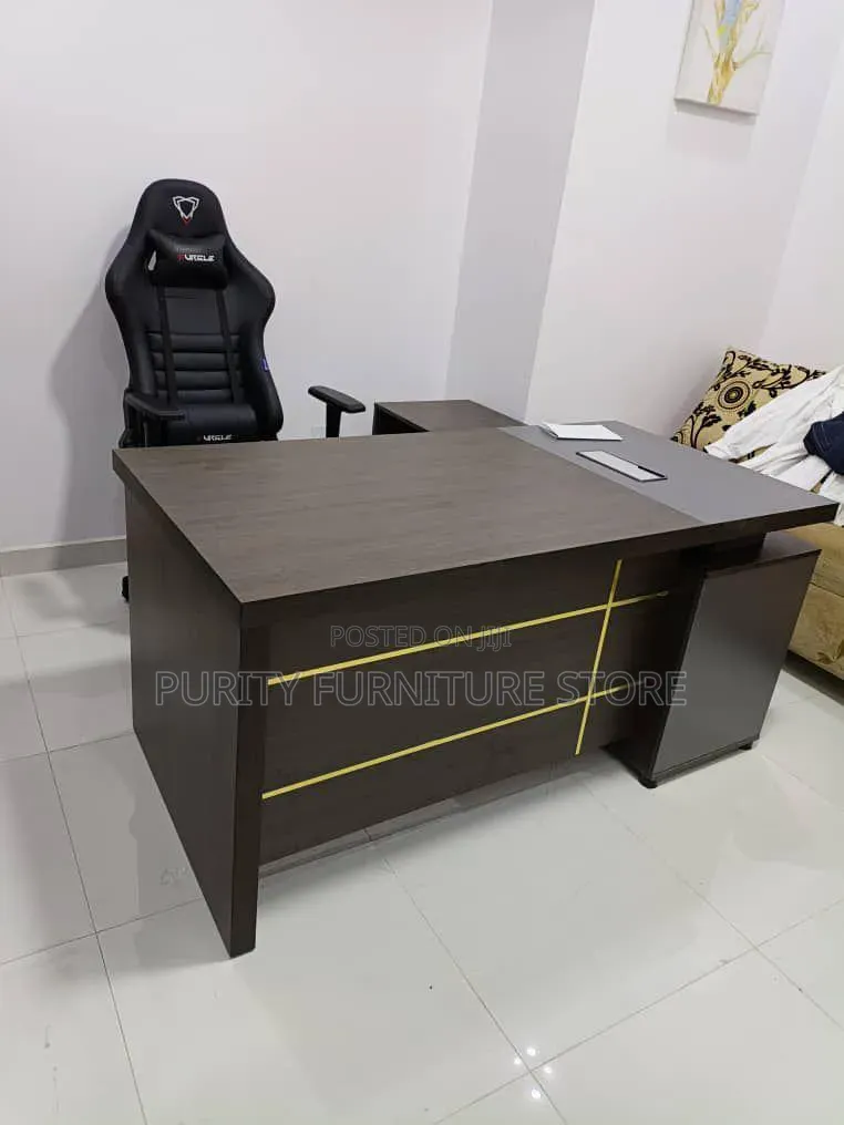 Executive Standard Office Table