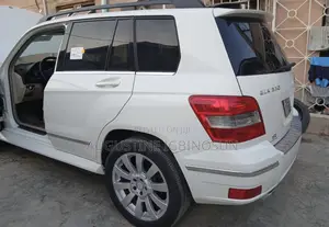 Mercedes-Benz GLK-Class 2010 White