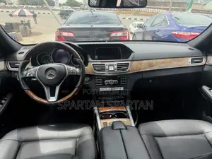 Mercedes-Benz E350 2014 Black