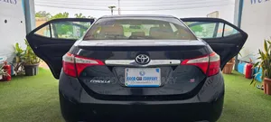 Toyota Corolla 2014 Black