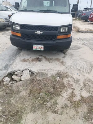 Chevrolet Express 2500 2006 White