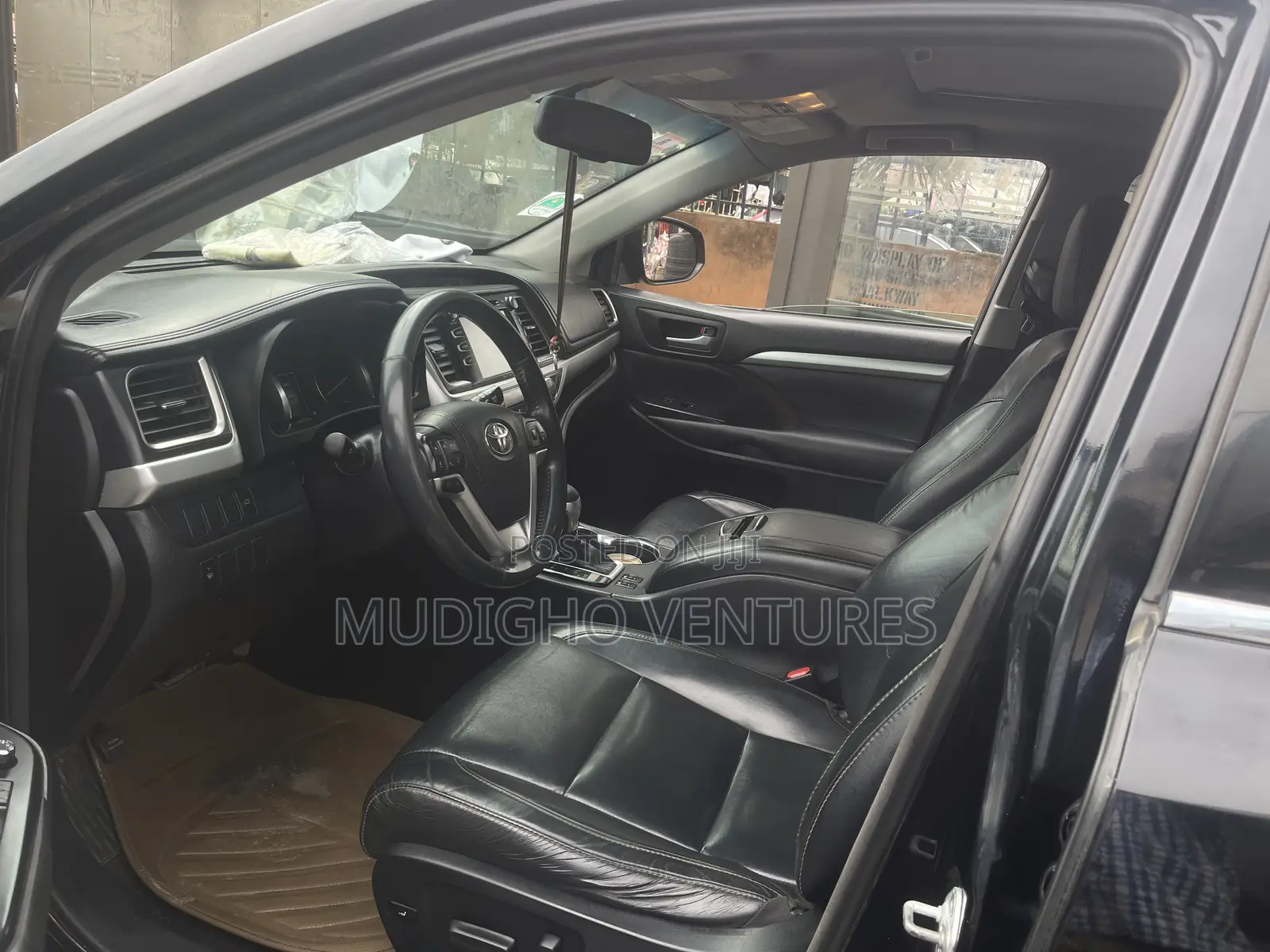 Toyota Highlander 2016 Black