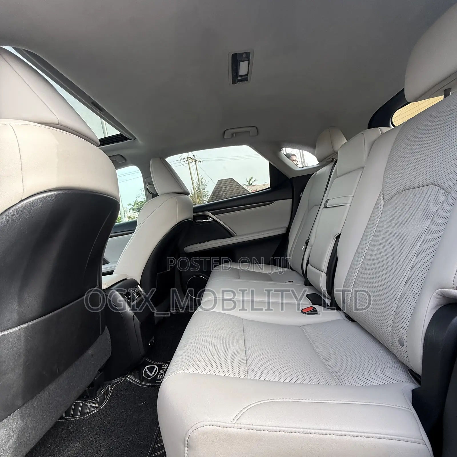 Lexus RX 2021 Gray