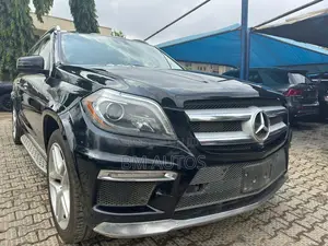 Mercedes-Benz GL-Class 550 2016 Black