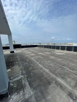 5bdrm Duplex in Maiyegun Beach, Jakande for rent