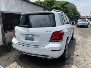 Mercedes-Benz GLK-Class 350 4MATIC 2014 White