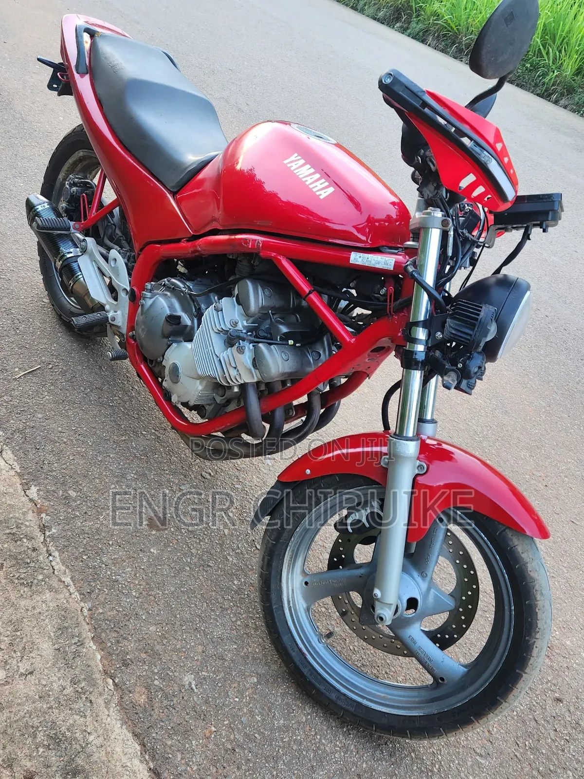 Yamaha 2000 Red