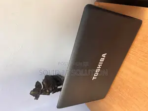 Laptop Toshiba 4GB Intel Celeron HDD 250GB