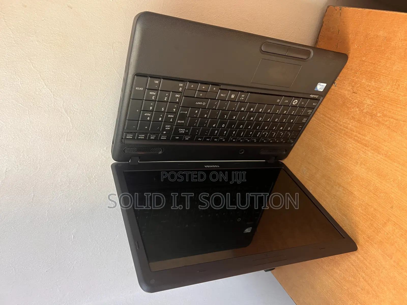 Laptop Toshiba 4GB Intel Celeron HDD 250GB