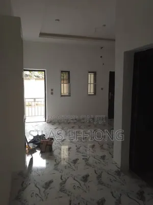 2bdrm Block of Flats in Uyo for rent