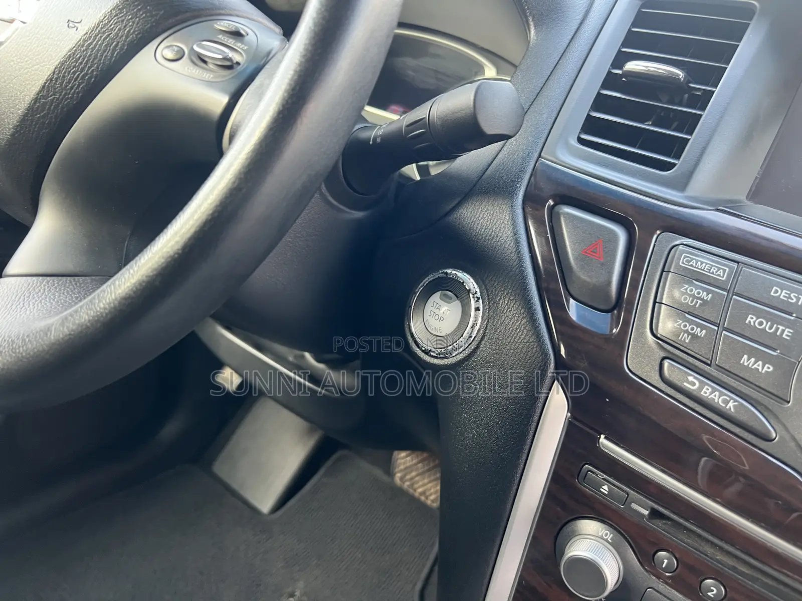 Nissan Pathfinder 2014 White