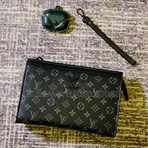 Quality Designer Men Purse – Stylish, Durable Premium Leather