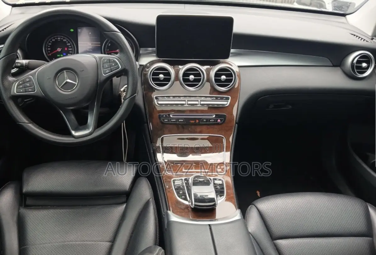 Mercedes-Benz GLC-Class 2017 Gray