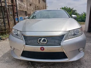Lexus ES 2013 Silver