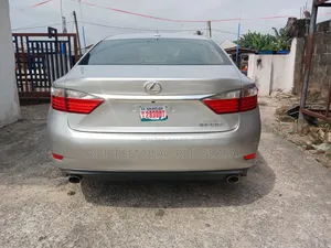 Lexus ES 2013 Silver