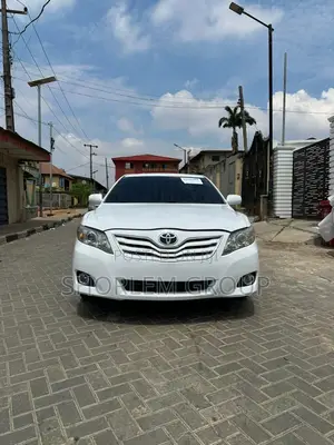 Toyota Camry 2011 White