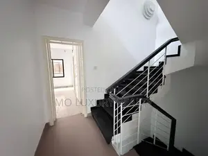4bdrm Townhouse / Terrace in Victoria Island for rent