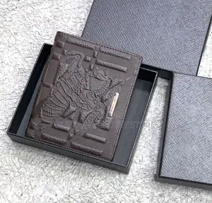 Burberry/Levi’S Luxury Men Wallet – Stylish, Durable Premium Leather