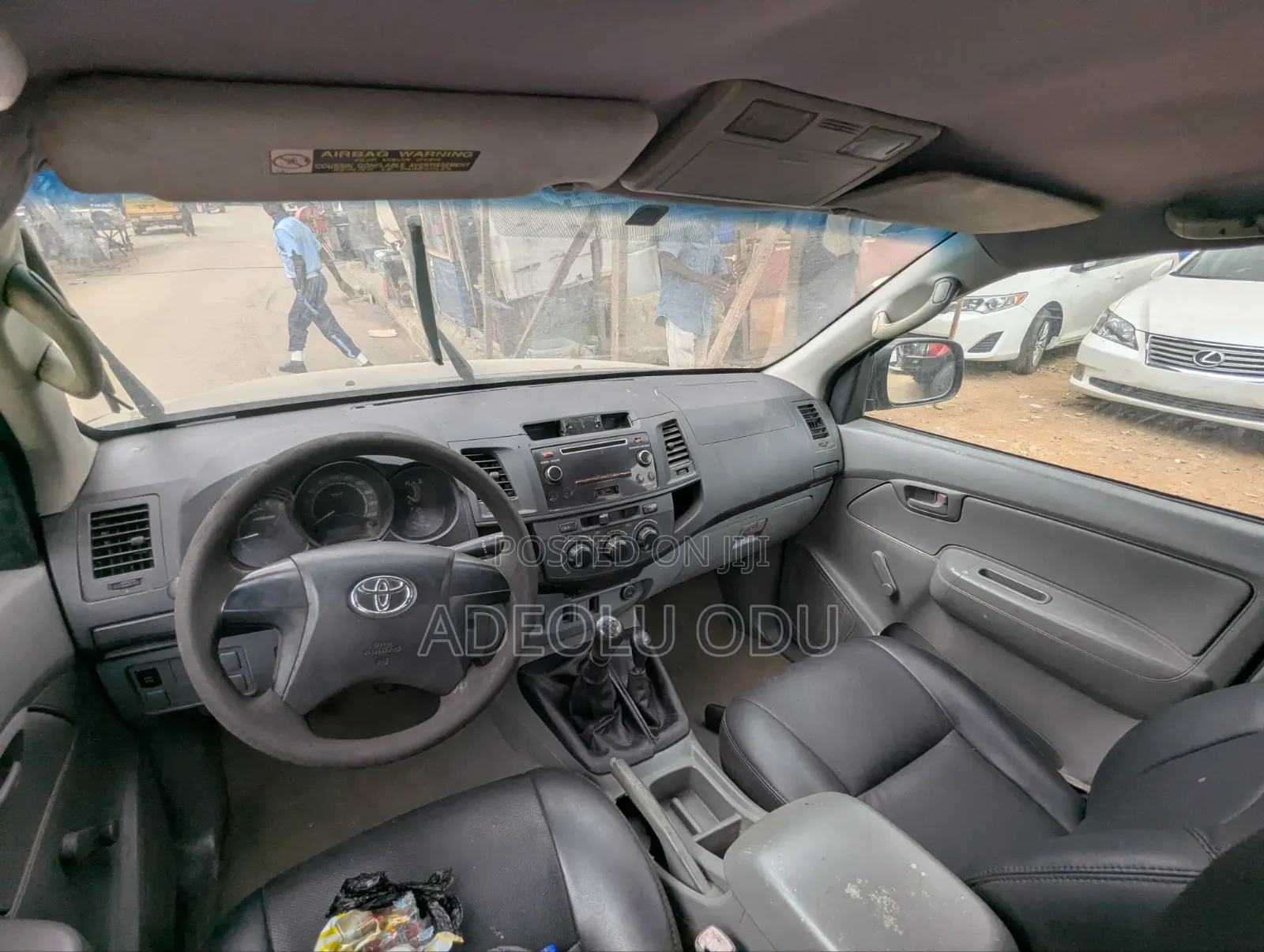 Toyota Hilux 2013 Black
