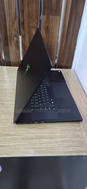 Laptop Razer Blade 16GB Intel Core i7 SSD 512GB