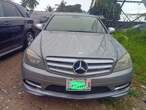 Mercedes-Benz C300 Sport Sedan AWD (3.0L 6cyl 7A) 2008 Gray