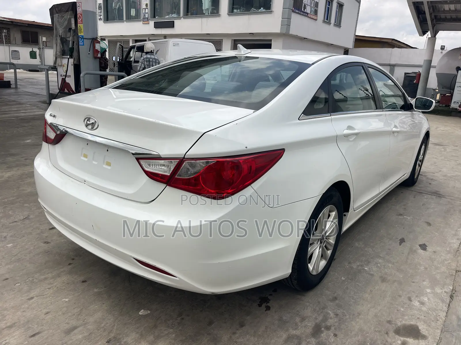 Hyundai Sonata 2013 White