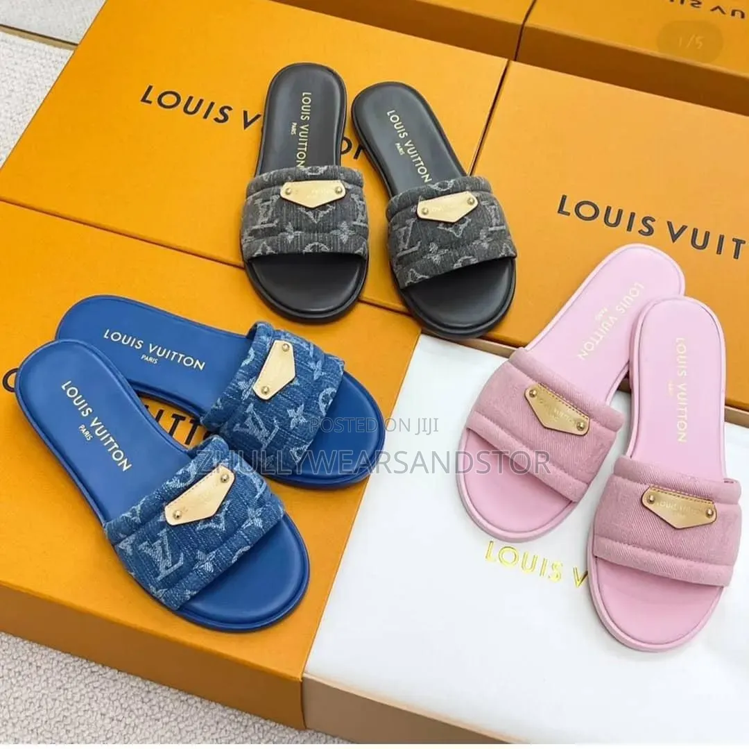 High Quality Luxury Louis Vuitton Slippers