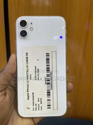 Apple iPhone 11 128 GB White