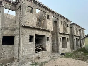 16bdrm Block of Flats in Alaran Estate, Badagry / Badagry for sale