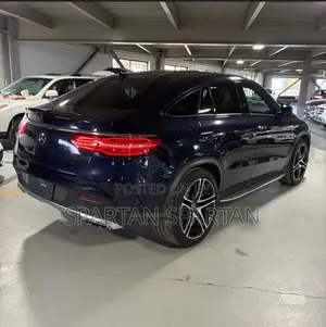 Mercedes-Benz GLE-Class 2017 Blue