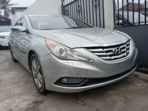 Hyundai Sonata 2011 Silver