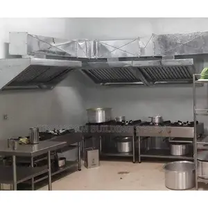 Kitchen Hoods for Hotels and Restaurants With Steel Duct and Fan