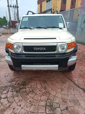 Toyota FJ Cruiser Base 4x4 2008 White