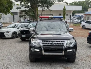 Mitsubishi Pajero 2018 Black