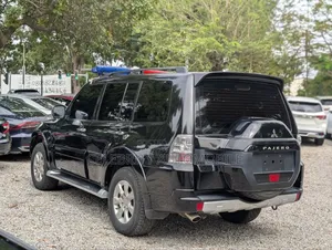 Mitsubishi Pajero 2018 Black