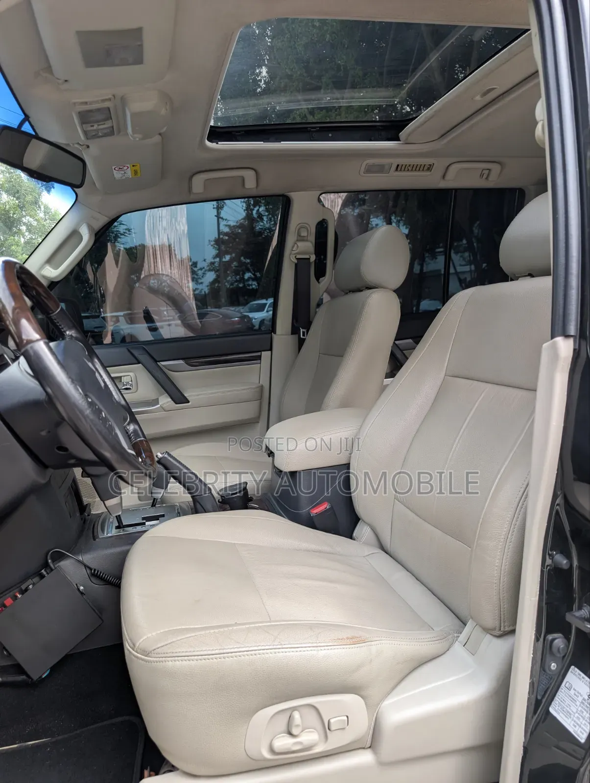 Mitsubishi Pajero 2018 Black