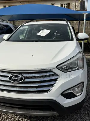 Hyundai Santa Fe Limited 4dr SUV (3.3L 6cyl 6A) 2015 White