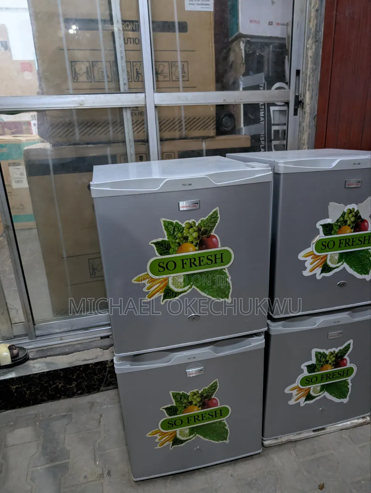 Frezclime Bedside Fridge