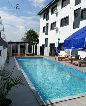 Exclusive 2bedroom Shortlet Apartment