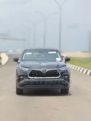 Toyota Highlander 2021 Black