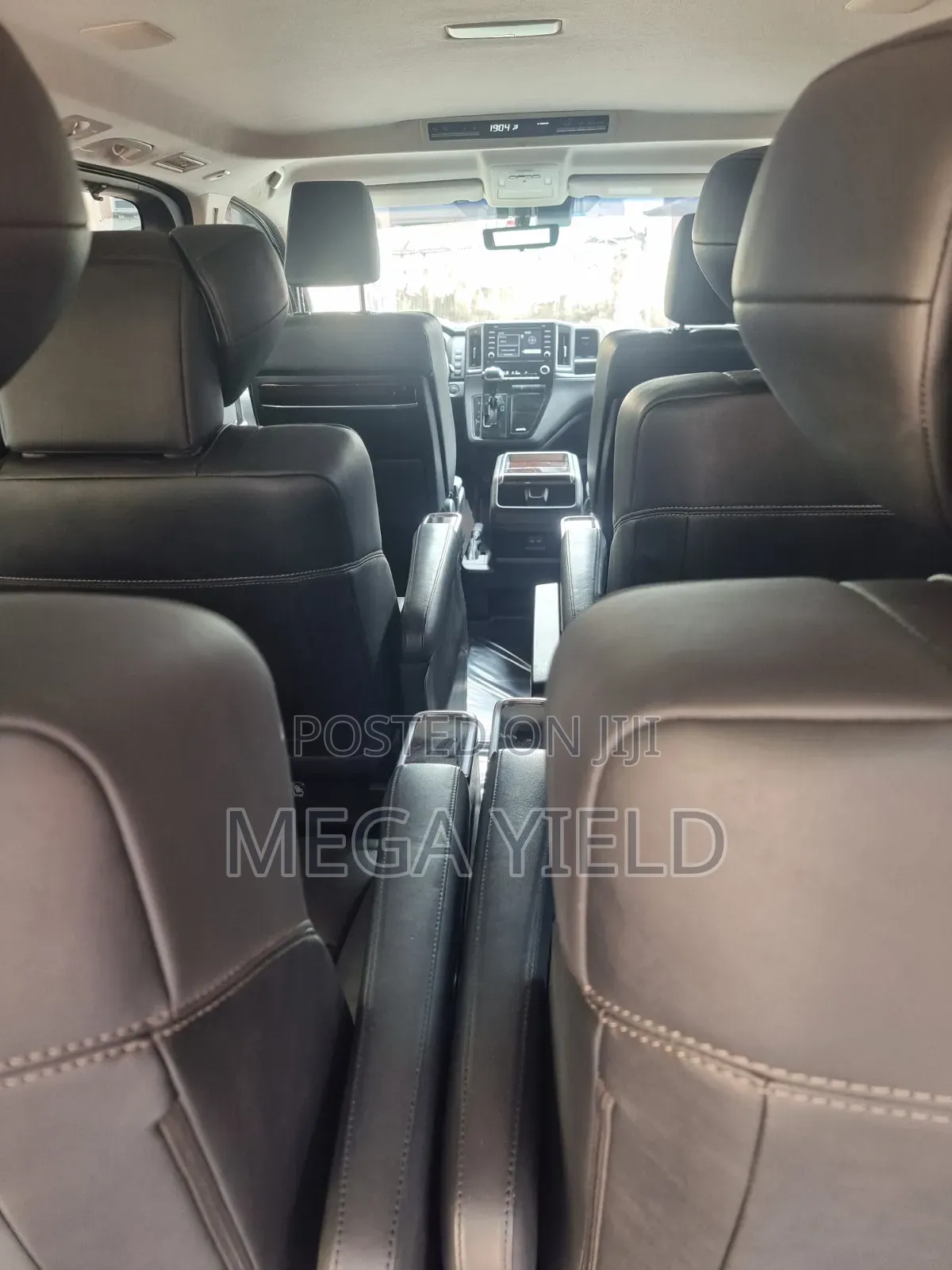 Toyota Granvia 2023 Black