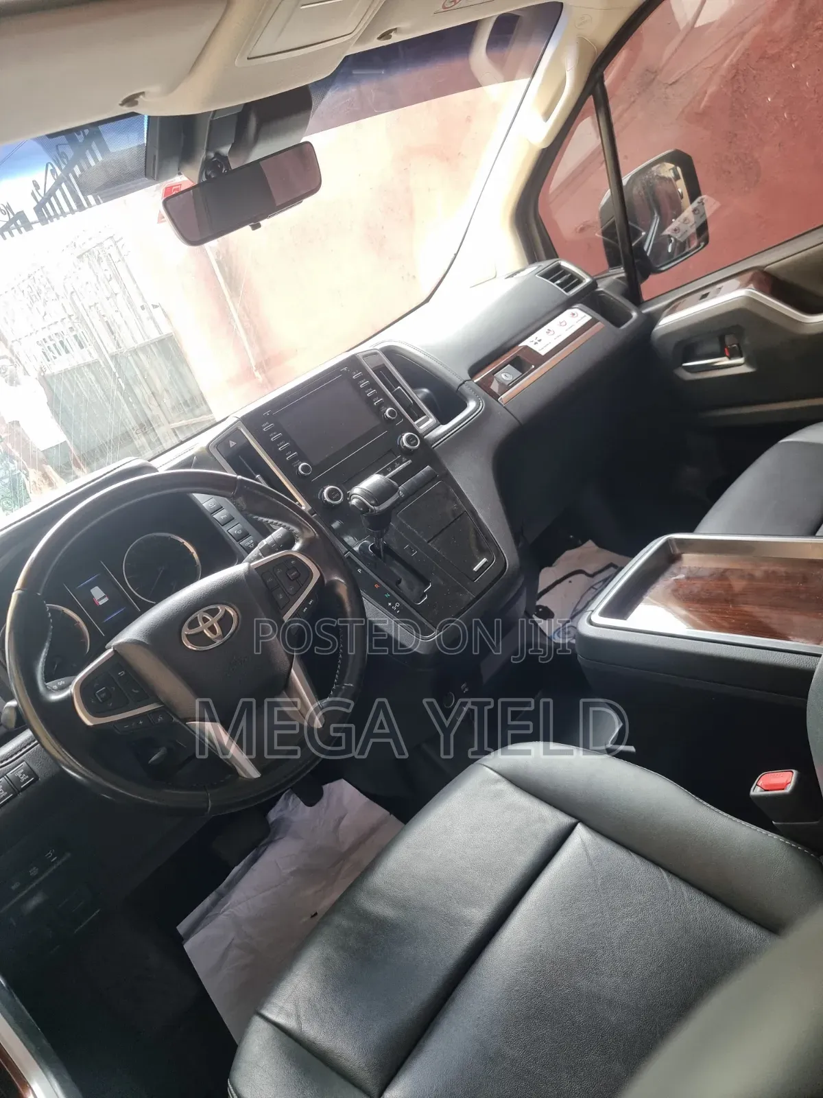 Toyota Granvia 2023 Black