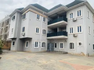 3 Bedroom Block of Flats for Rent