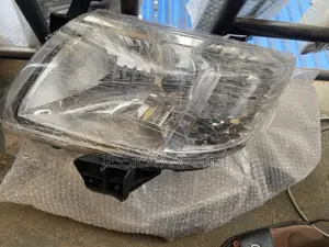 Hilux Headlamp 2012