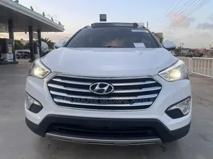 Hyundai Santa Fe 2016 White
