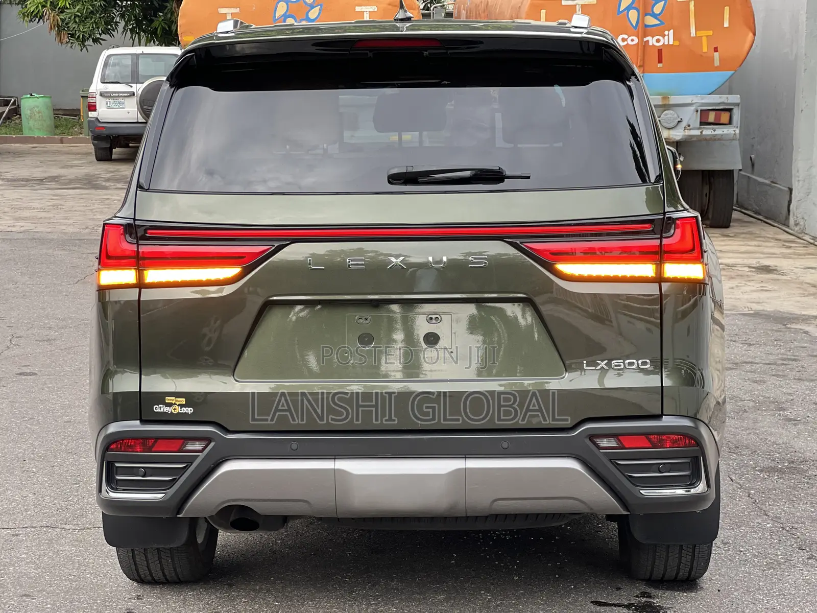 Lexus LX 600 2022 Green