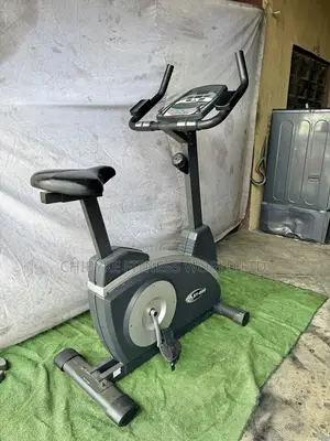 Commercial Stationary Bike ( 250kg User Weight )