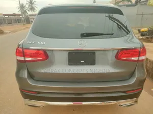 Mercedes-Benz GLC-Class 2018 Gray